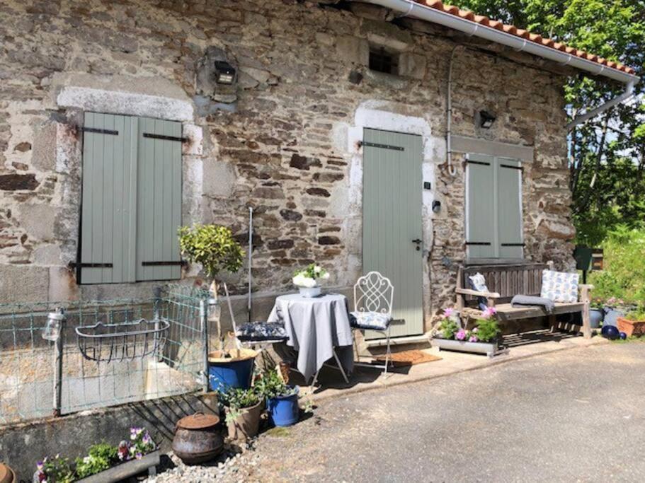 "L'Annexe" Villa Dournazac Exterior photo